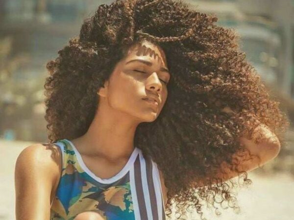 Recuperando cabelos danificados com cronograma capilar