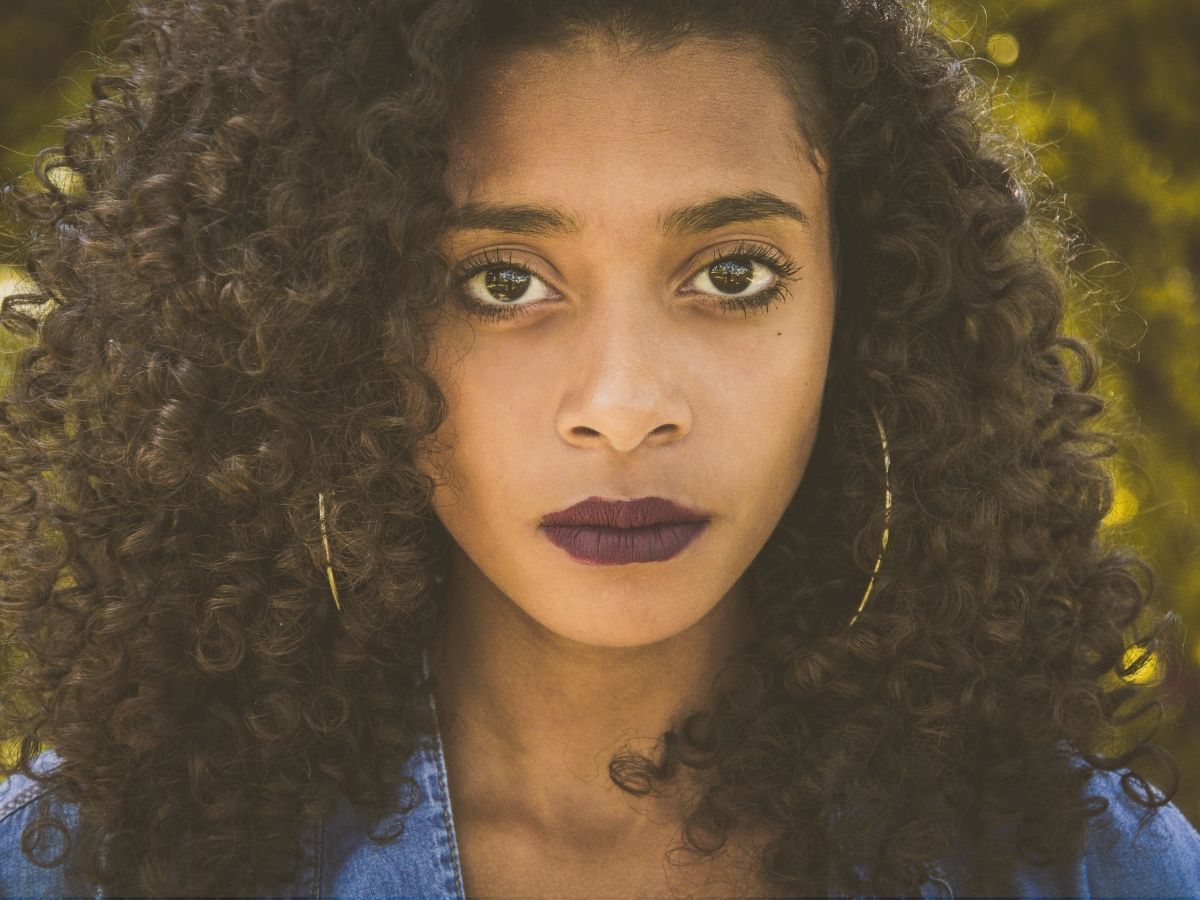 alecrim-no-cabelo-veja-como-usar-e-quais-os-beneficios