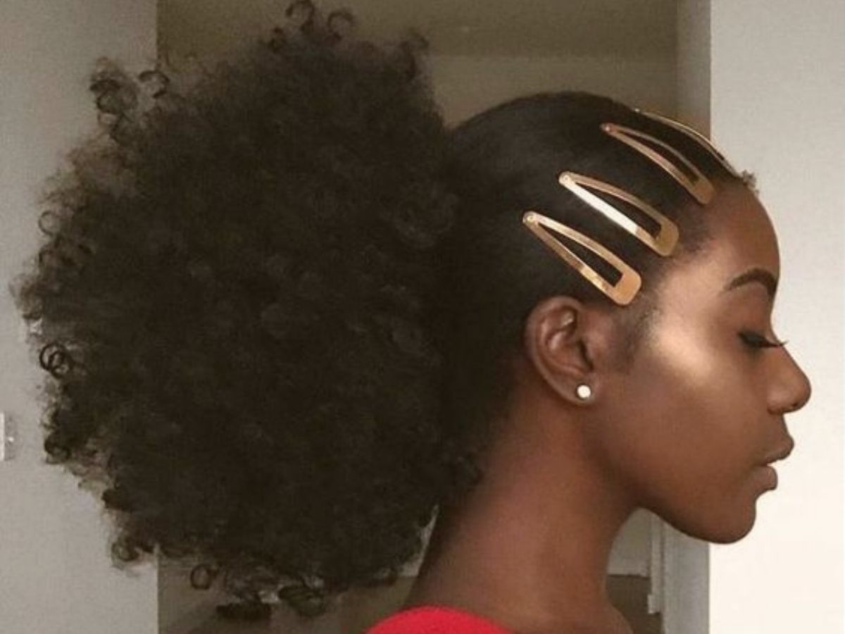 penteados-para-cabelos-cacheados-para-o-natal