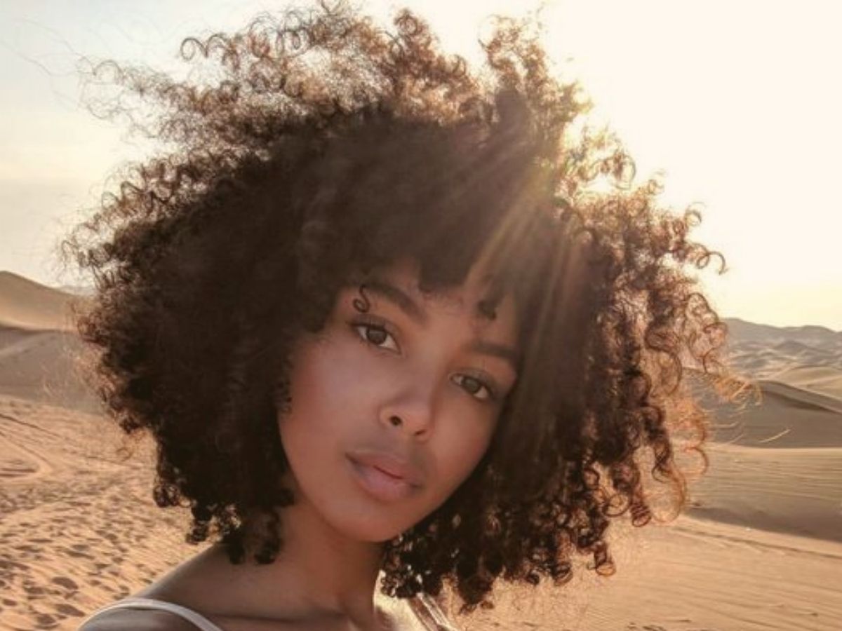 penteados-para-cabelo-cacheado-curto