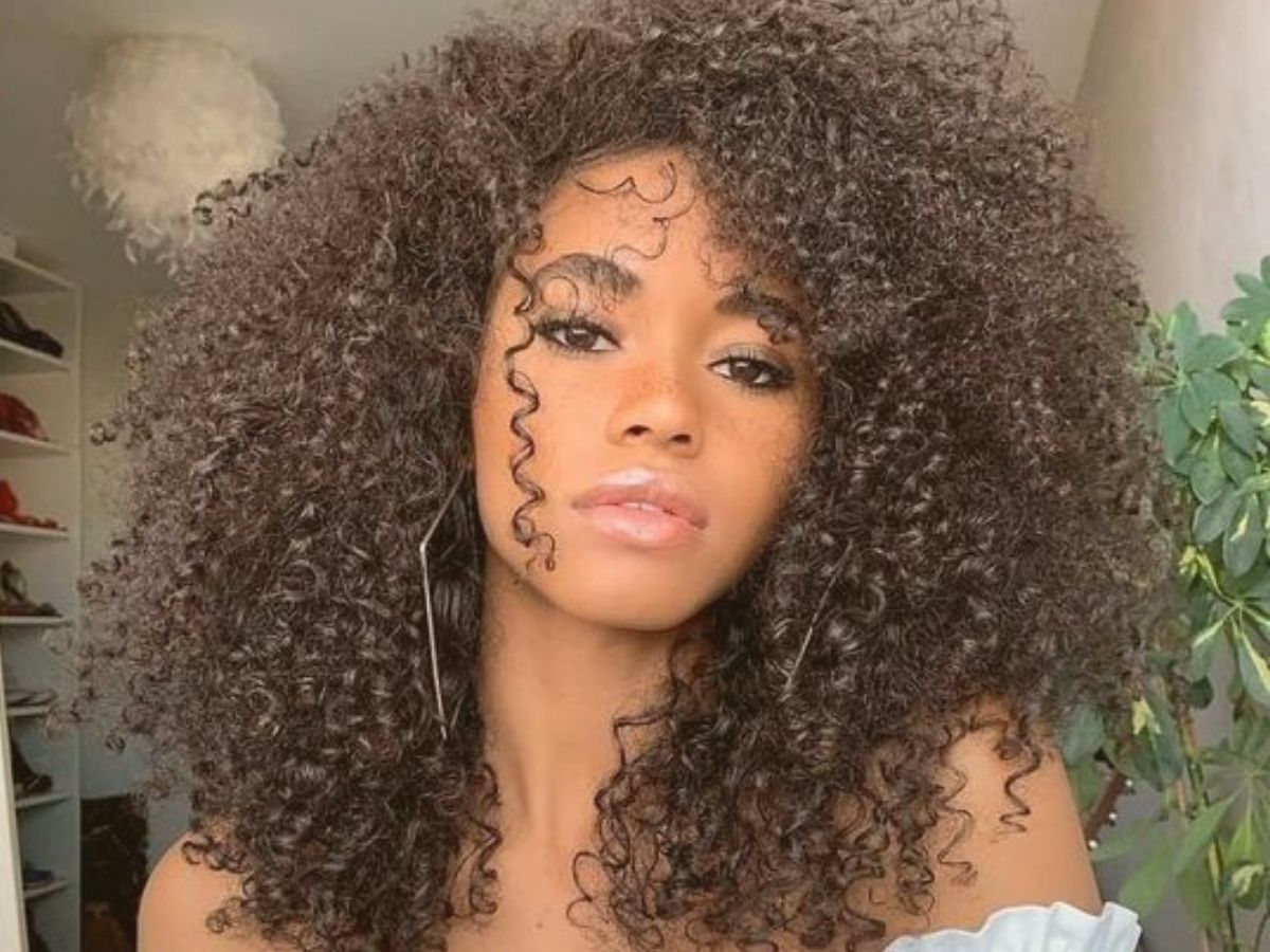 32-penteados-para-cabelo-cacheado