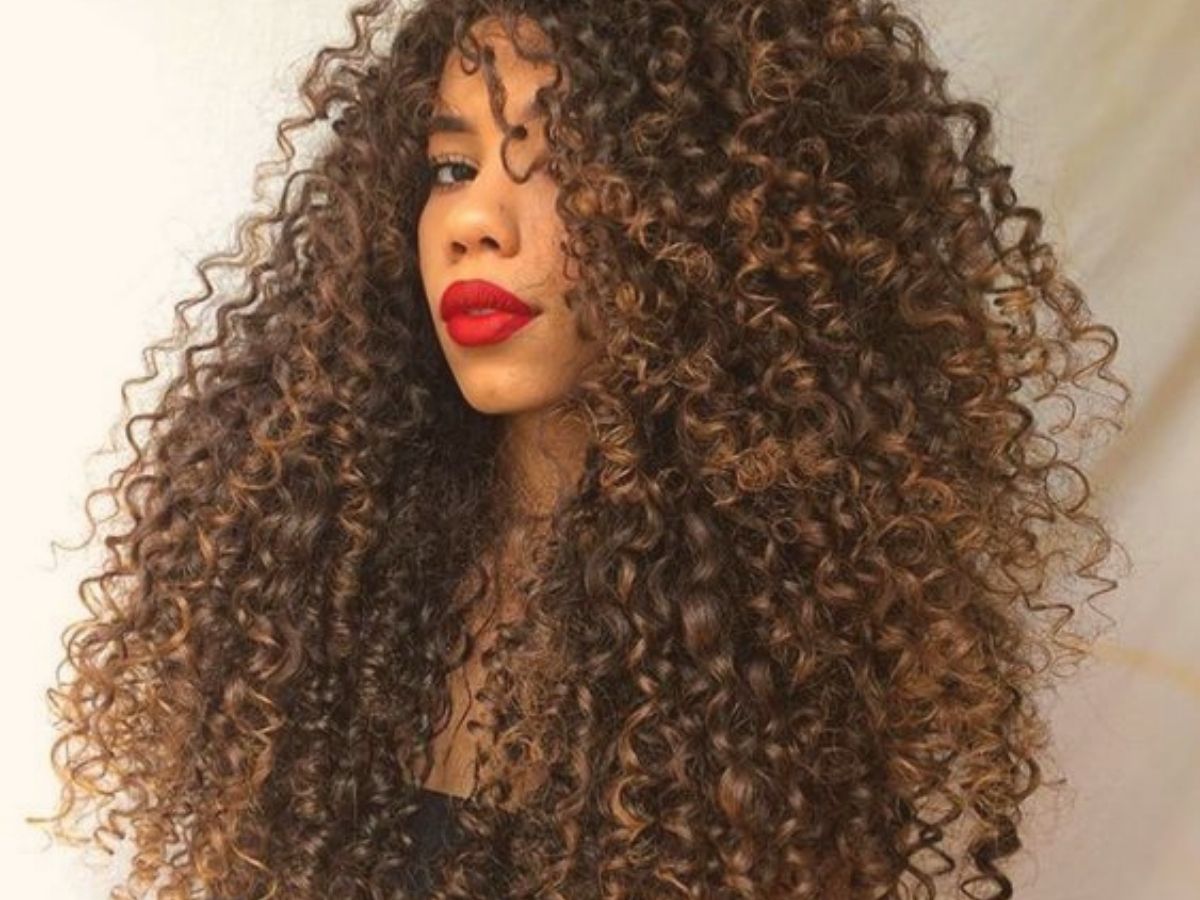 Top 10 produtos para cabelos cacheados: Os favoritos das cacheadas brasileiras